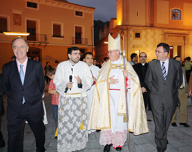Inauguran la fachada de la iglesia de La Asunción de Villanueva del Río Segura