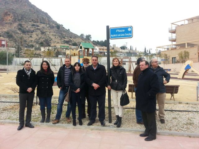 El ayuntamiento dedica una plaza al arquitecto Luis Carlos Torrecillas Melendreras